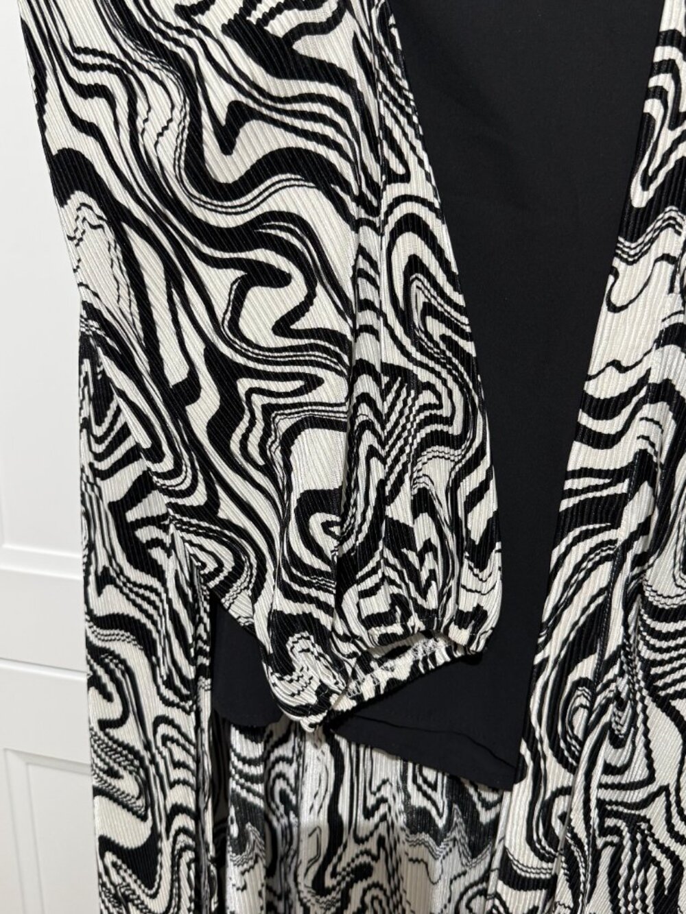 Abstract Crinkle Long Duster Jacket Ivory & Black 3X - Picture 7 of 9
